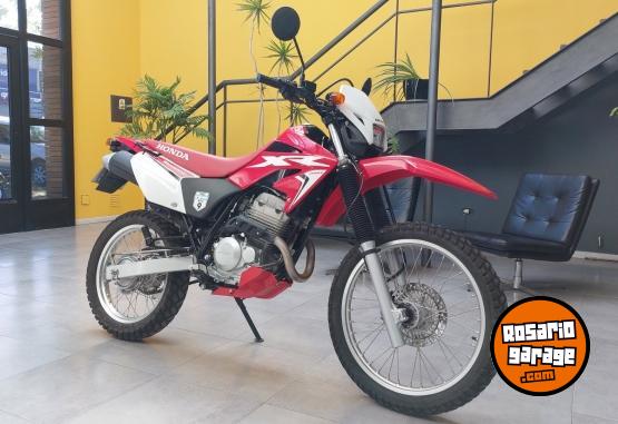 Motos - Honda KR TORNADO 250 2022 Nafta 4400Km - En Venta