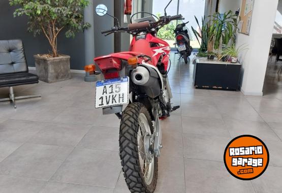 Motos - Honda KR TORNADO 250 2022 Nafta 4400Km - En Venta