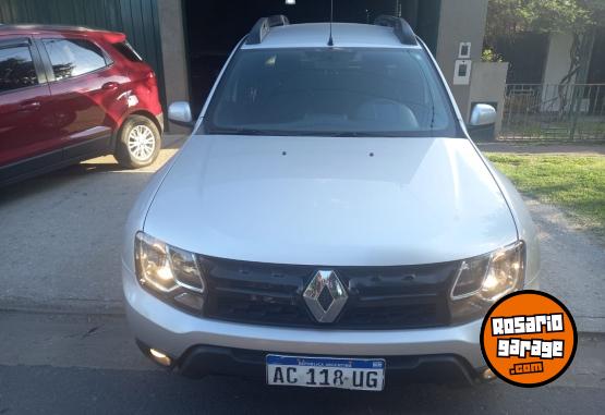 Camionetas - Renault DUSTER 2017 Nafta 96340Km - En Venta