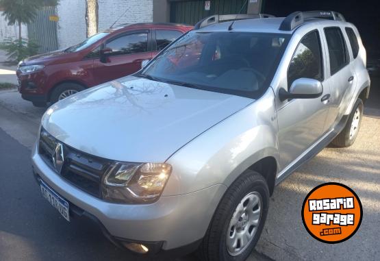 Camionetas - Renault DUSTER 2017 Nafta 96340Km - En Venta