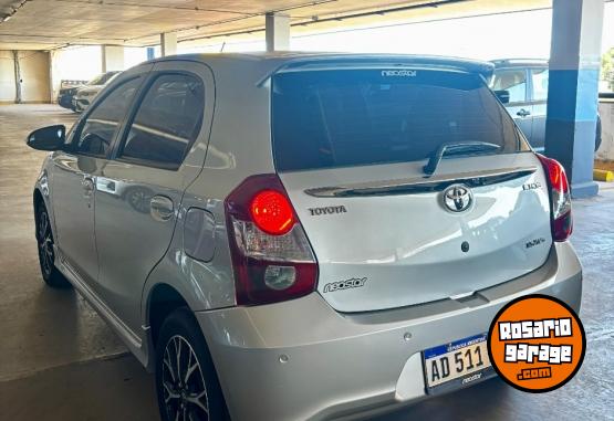 Autos - Toyota Etios XLS 2019 Nafta 57000Km - En Venta