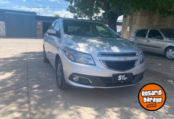 Autos - Chevrolet Prisma LTZ 2016 Nafta 142000Km - En Venta