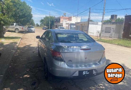 Autos - Chevrolet Prisma LTZ 2016 Nafta 142000Km - En Venta