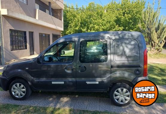 Utilitarios - Renault Kangoo 2011 Nafta 82700Km - En Venta