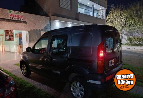 Utilitarios - Renault Kangoo 2011 Nafta 82700Km - En Venta