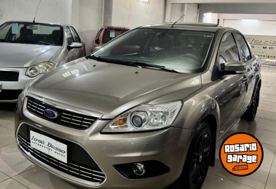 Autos - Ford FOCUS II 2009 Nafta 126000Km - En Venta