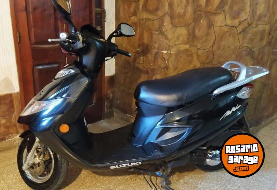 Motos - Suzuki An 125 2013 Nafta 16000Km - En Venta