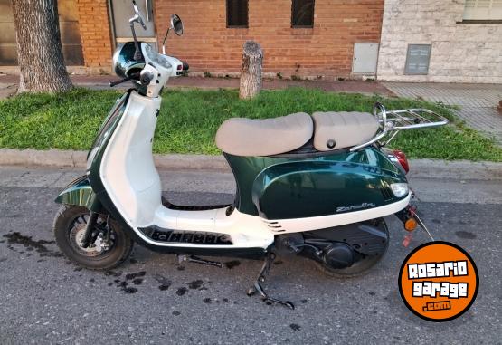 Motos - Zanella Styler 150 Exclusive 2021 Nafta 11000Km - En Venta