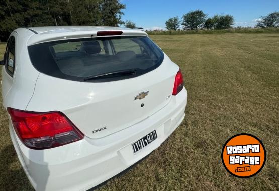 Autos - Chevrolet Onix 2013 Nafta 120000Km - En Venta