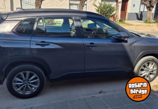 Camionetas - Toyota Corolla cross 2022 Nafta 27000Km - En Venta