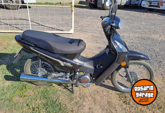 Motos - Keller 110 2023 Nafta 4000Km - En Venta