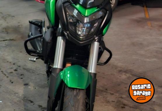 Motos - Bajaj Dominar 400 2023 Nafta 9100Km - En Venta