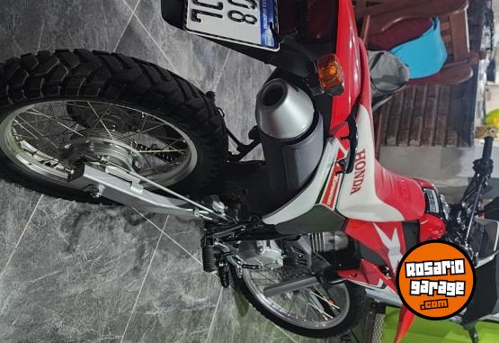 Motos - Honda Xr tornado 2018 Nafta 5000Km - En Venta