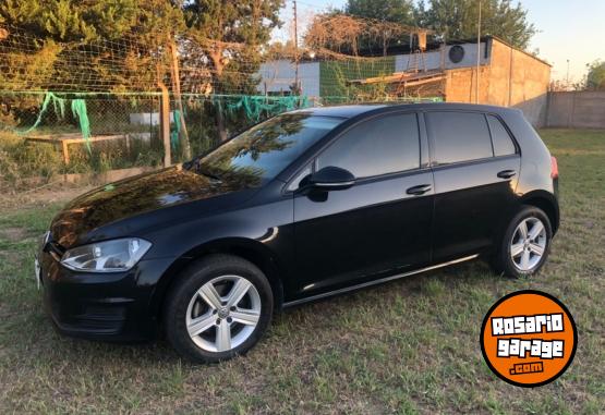 Autos - Volkswagen Golf 2016 Nafta 136700Km - En Venta