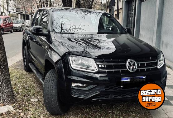 Camionetas - Volkswagen Amarok v6 2022 Diesel 21000Km - En Venta