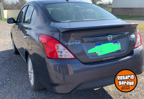 Autos - Nissan Versa advance pure drive 2020 Nafta 34749Km - En Venta