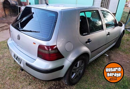 Autos - Volkswagen Golf 2005 Nafta 143000Km - En Venta