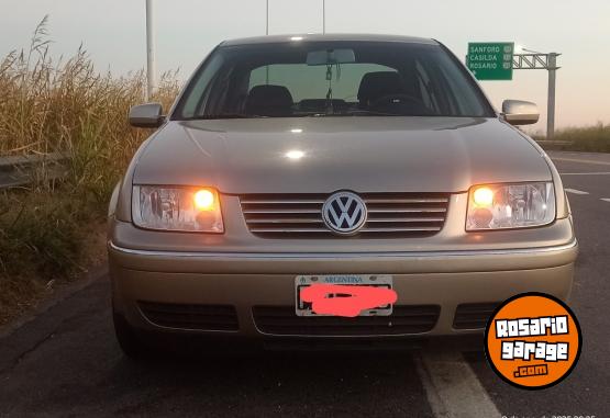 Autos - Volkswagen Bora tdi 1.9 2005 Diesel 220000Km - En Venta