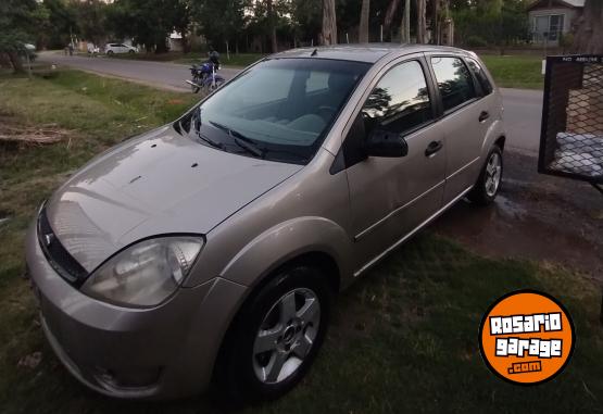 Autos - Ford Fiesta 2005 Nafta 220000Km - En Venta