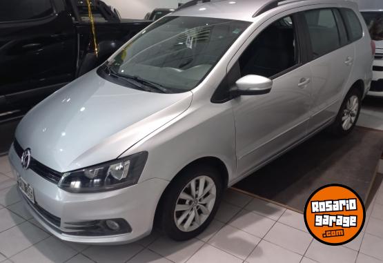 Autos - Volkswagen SURAN 1.6 COMFORTLINE 2015 Nafta 115000Km - En Venta