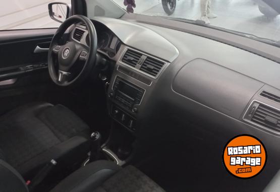 Autos - Volkswagen SURAN 1.6 COMFORTLINE 2015 Nafta 115000Km - En Venta