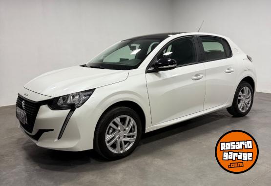 Autos - Peugeot 208 2024 Nafta 2200Km - En Venta