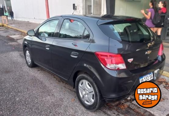 Autos - Chevrolet ONIX JOY 5P 1.4 N LS MT 2017 Nafta 97000Km - En Venta