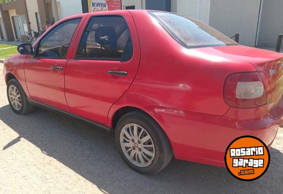 Autos - Fiat Siena 2011 Nafta 290000Km - En Venta