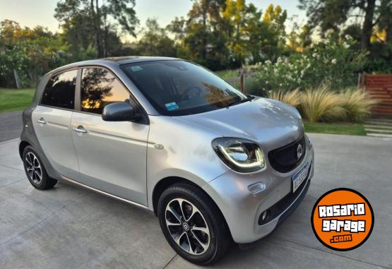 Autos - Smart Forfour 1.0 Play 2018 Nafta 70000Km - En Venta