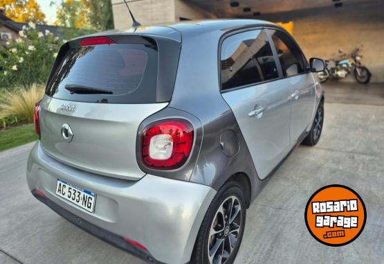 Autos - Smart Forfour 1.0 Play 2018 Nafta 70000Km - En Venta