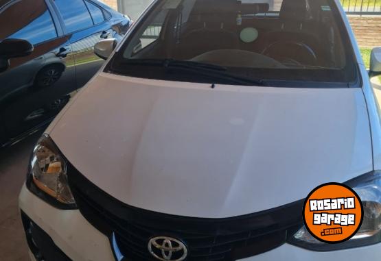 Autos - Toyota etios xls 1.5 2022 Nafta 48500Km - En Venta