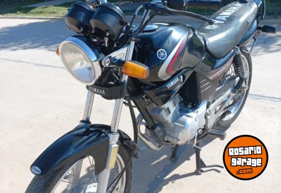 Motos - Yamaha YBR 125 2011 Nafta 36000Km - En Venta