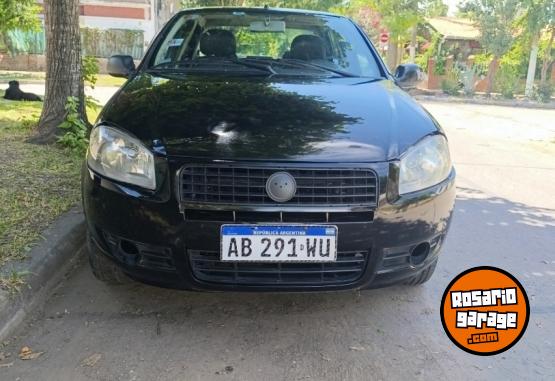 Autos - Fiat Siena 2017 GNC 400000Km - En Venta