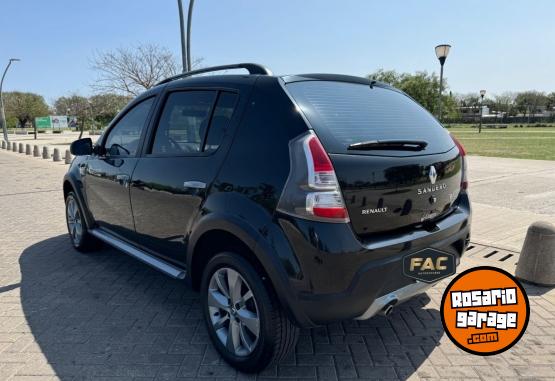 Autos - Renault SANDERO STEPWAY 1.6 RIP 2013 GNC  - En Venta