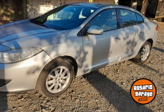 Autos - Renault Fluence Dinamyque 2014 Nafta 256000Km - En Venta