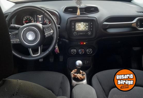 Camionetas - Jeep RENEGADE 1.8 SPORT MANUAL 2018 Nafta 51400Km - En Venta