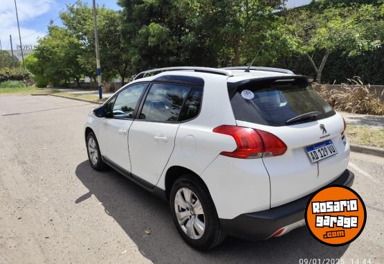 Autos - Peugeot 2008 Allure 2018 Nafta 113000Km - En Venta