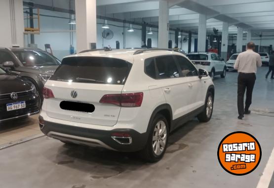 Autos - Volkswagen TAOS 1.4TSI COMFORTLINE 2023 Nafta 25000Km - En Venta