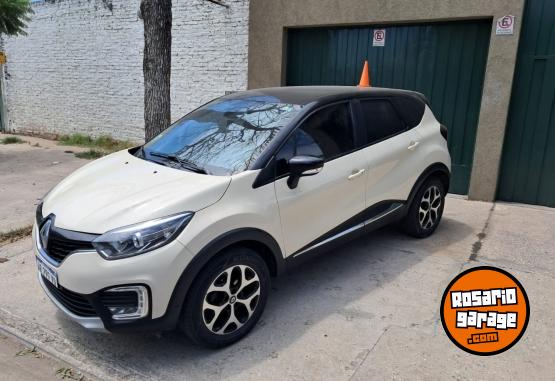 Autos - Renault CAPTUR 2017 Nafta 169435Km - En Venta