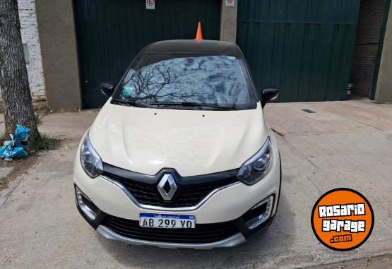 Autos - Renault CAPTUR 2017 Nafta 169435Km - En Venta