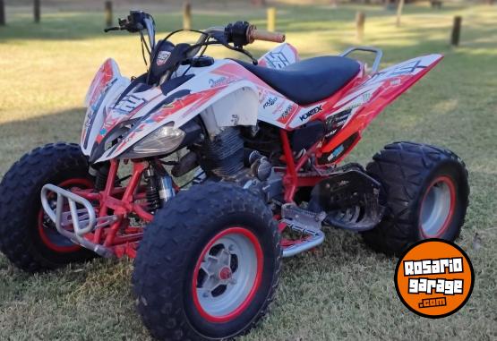 Cuatris y UTVs - Motomel Qs 2015  111111Km - En Venta