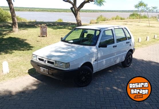 Autos - Fiat Uno 2000 Nafta 145000Km - En Venta