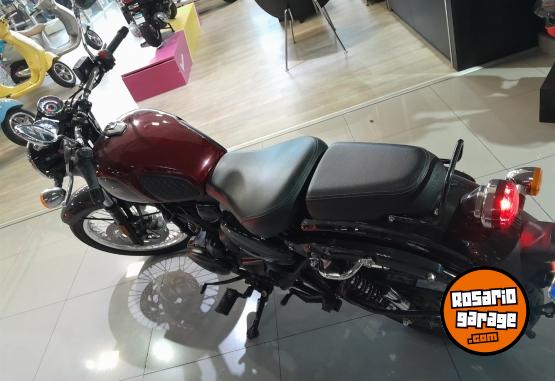 Motos - Benelli Imperiale 2022 Nafta 9800Km - En Venta