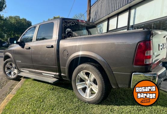 Camionetas - Dodge RAM 1500 LARAMIE 4x4 2021 Nafta 90000Km - En Venta