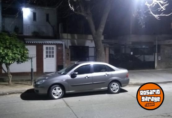 Autos - Ford Focus 2009 GNC 230000Km - En Venta