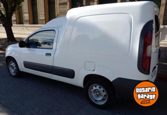 Utilitarios - Fiat FIORINO  FURGON 2016 GNC 165230Km - En Venta