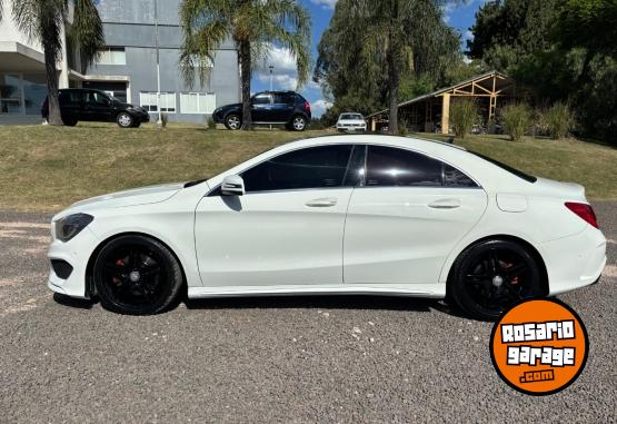 Autos - Mercedes Benz CLA 250 AMG 2014 Nafta 80000Km - En Venta