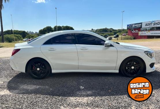 Autos - Mercedes Benz CLA 250 AMG 2014 Nafta 80000Km - En Venta