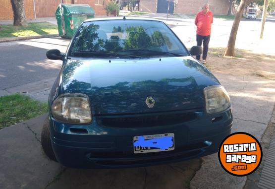 Autos - Renault Clio 2002 Nafta 202000Km - En Venta