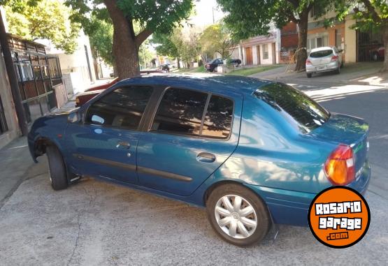 Autos - Renault Clio 2002 Nafta 202000Km - En Venta